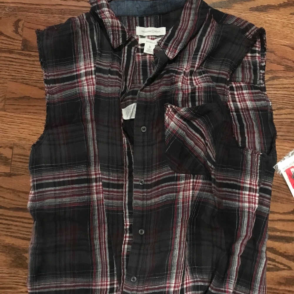 NWT Treasure & Bond plaid vest